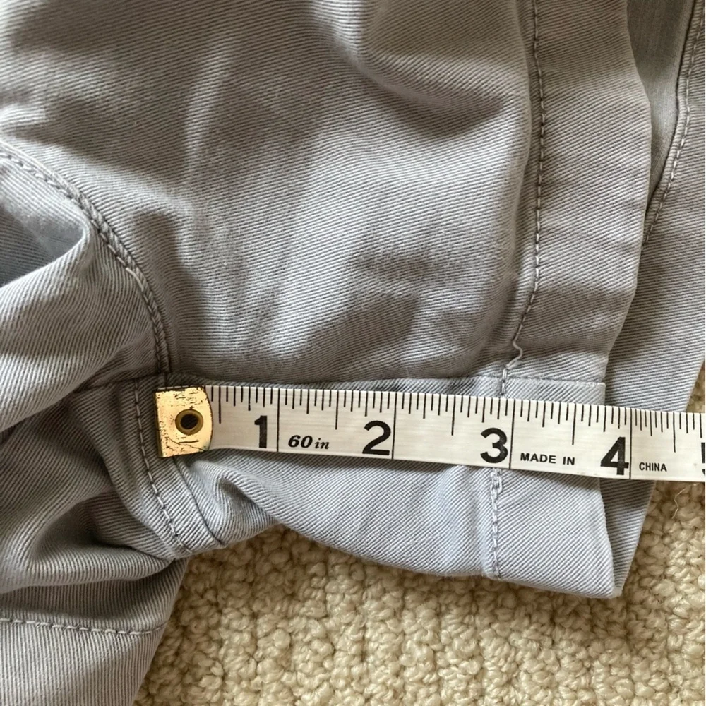 J. Crew Women’s Chino Shorts Stone Grey Bottoms Size 10 Preppy EUC
